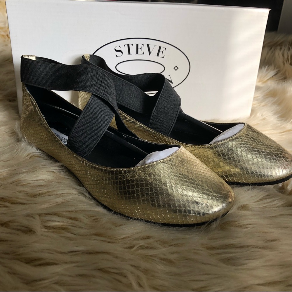 Steve Madden Gold Snake Print Flats